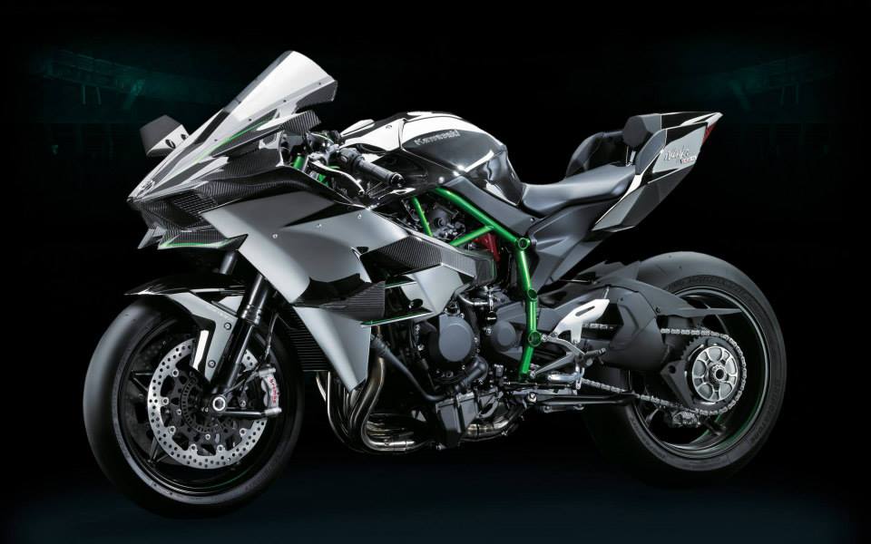 Kawasaki Ninja H2R the 300 horsepower monster the true data Motorcycles.News Motorcycle Magazine