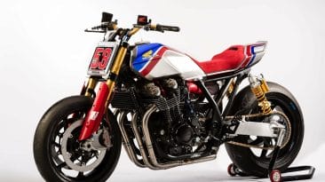 Honda CB1100 TR Concept 01