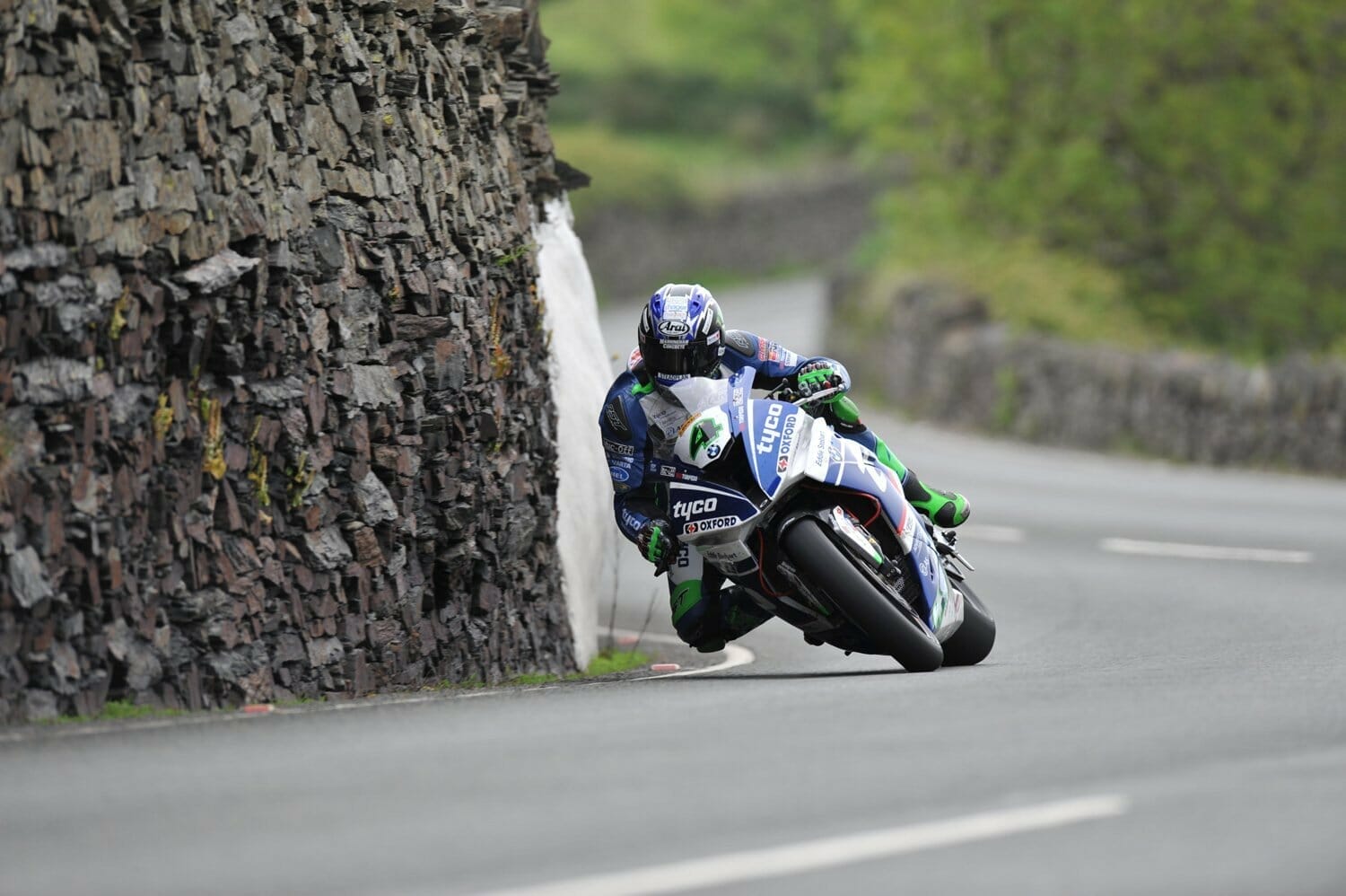 Isle of Man TT 2017 – the second qualifying session