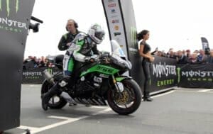 Isle of Man TT 2017 – Supersport Race 1 2 668884C3F7574059AD75F868F6BE9669