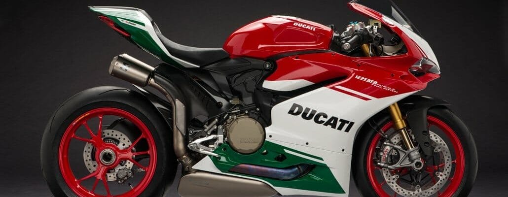 55 1299 Panigale R Final Edition 01