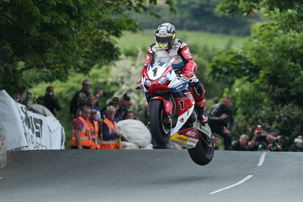 Changes at the Isle of Man TT - incl. future live coverage
- also in the MOTORCYCLES.NEWS APP