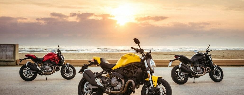 Ducati Monster 821 MotorcyclesNews 31