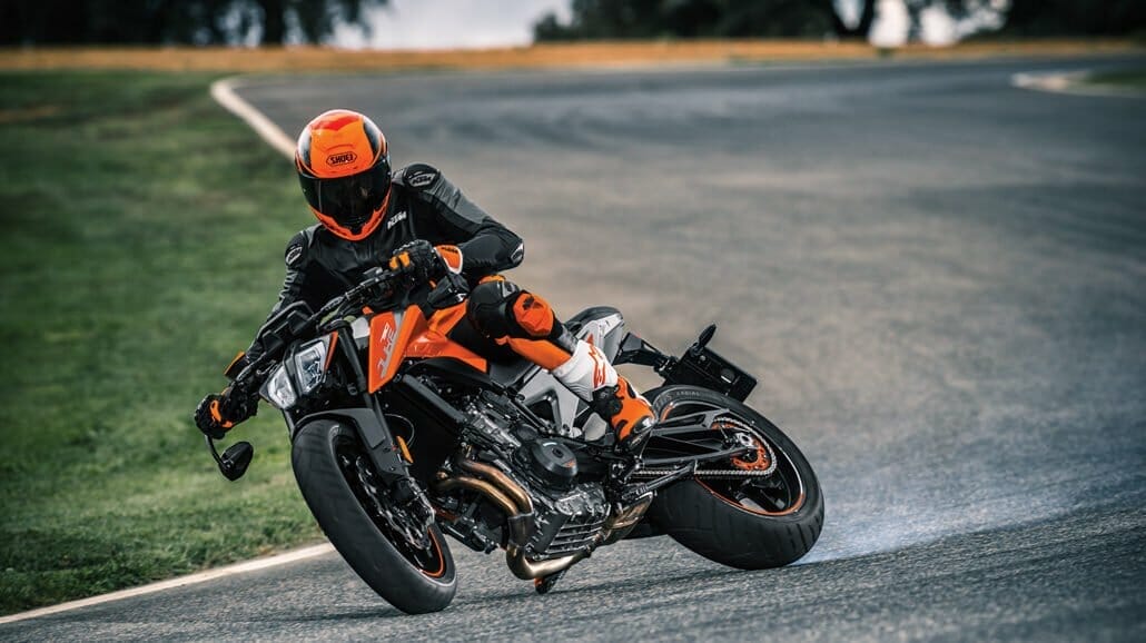 KTM 790 Duke MotorcyclesNews 4