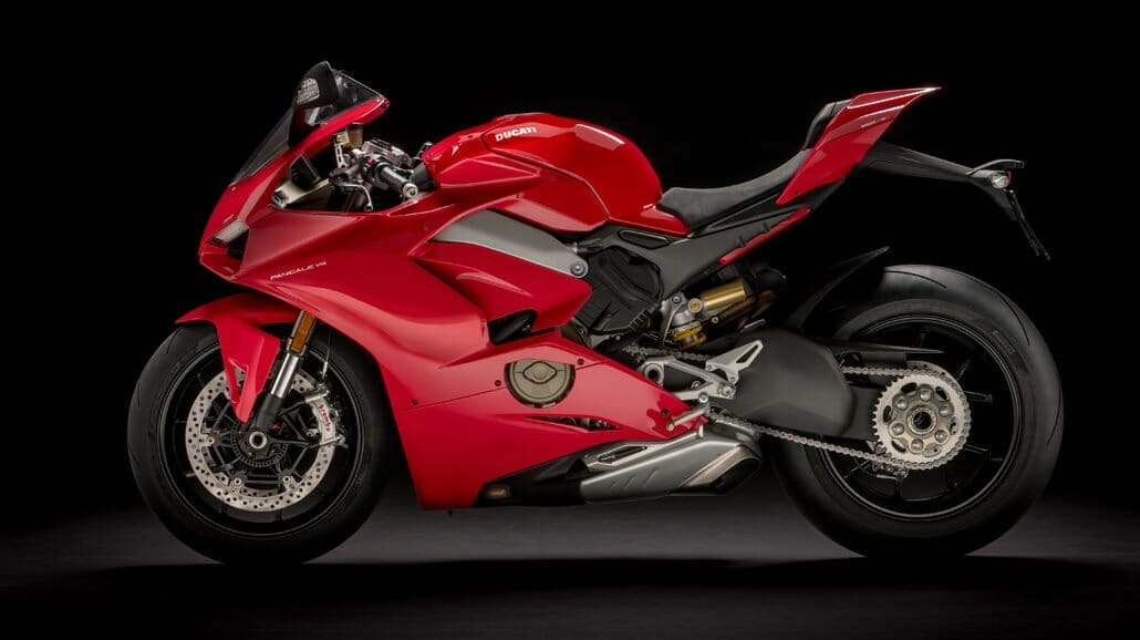 Panigale V4 2018 MotorcyclesNews 3