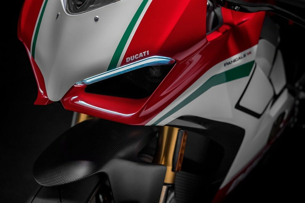 Ducati Panigale V4, Panigale V4 S and Panigale V4 Speciale – Pictures