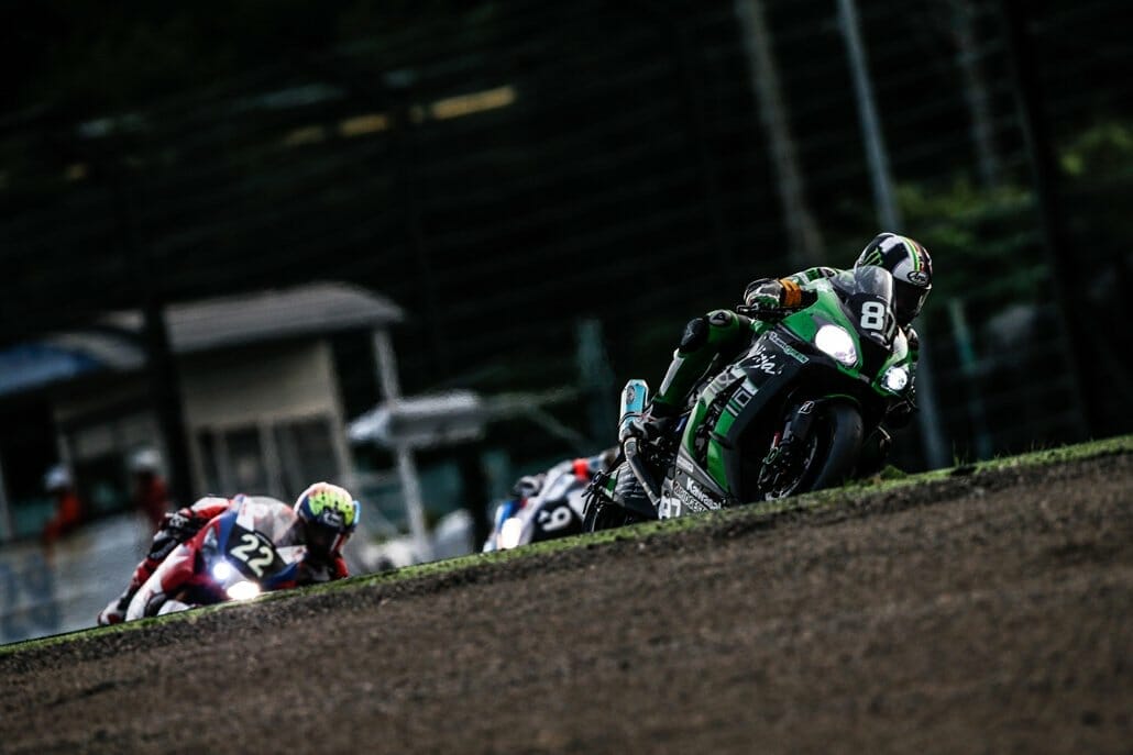 Kawasaki stellt Fahrer für das 8-Stunden-Rennen in Suzuka vor via @motorradnachrichten