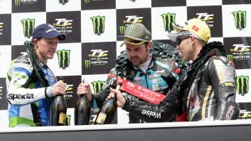 IOMTT 2018 Supersport TT 1 – Motorcycles News (19)