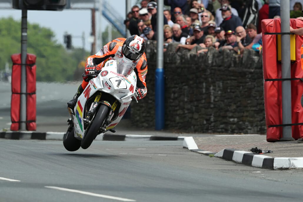Isle of Man TT Live-Event
- also in the MOTORCYCLES.NEWS APP