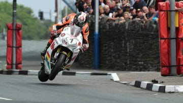 Isle of Man TT 2018 Senior TT – Motorcycles News (4)