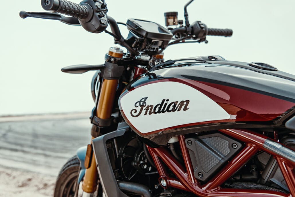 Indian FTR 1200 S 2019 Motorcycles News 4