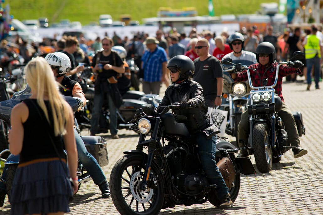 Harley-Davidson Strafzölle könnten drastische Folgen haben
- auch in der MOTORRAD NACHRICHTEN APP