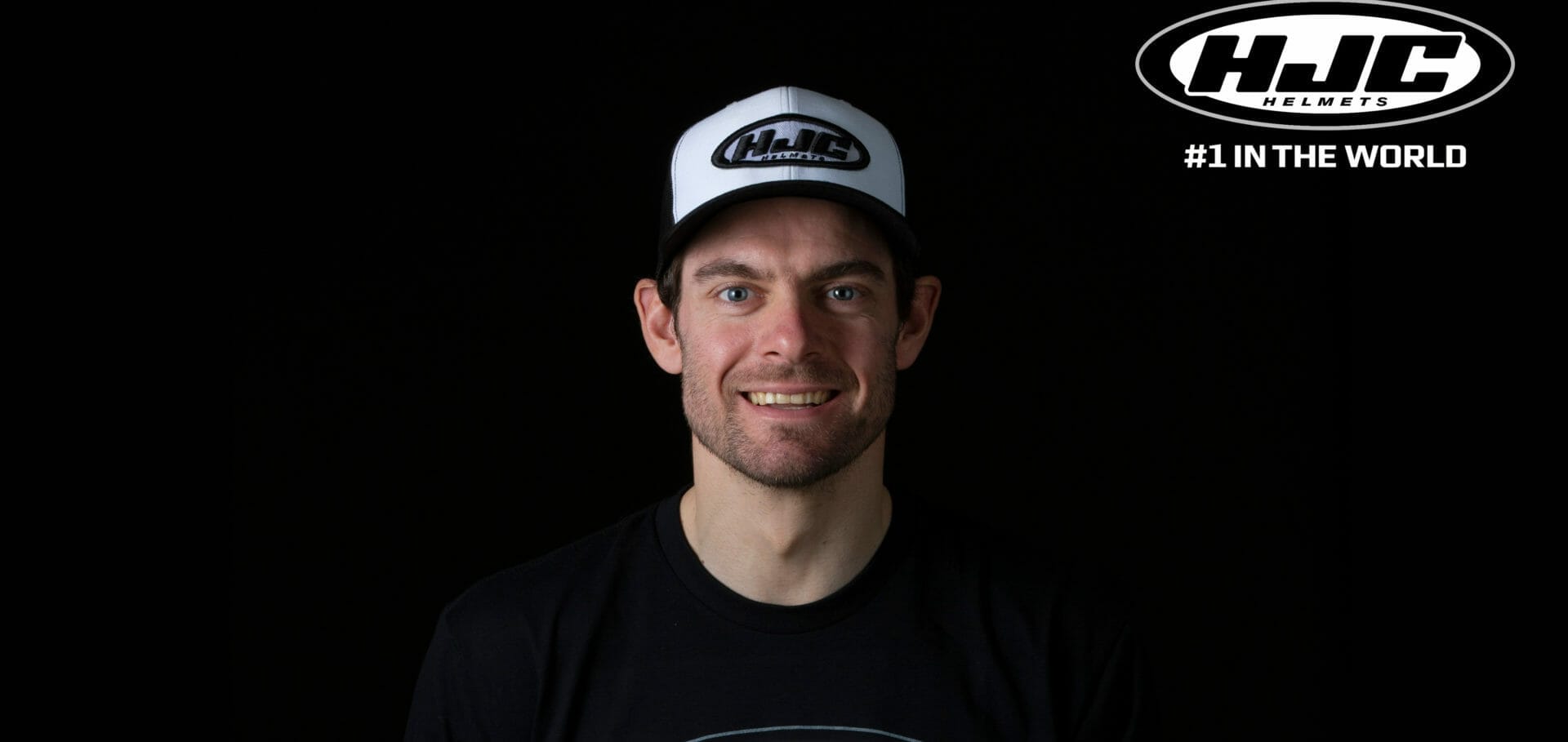 Cal Crutchlow comes with a new helmet sponsor