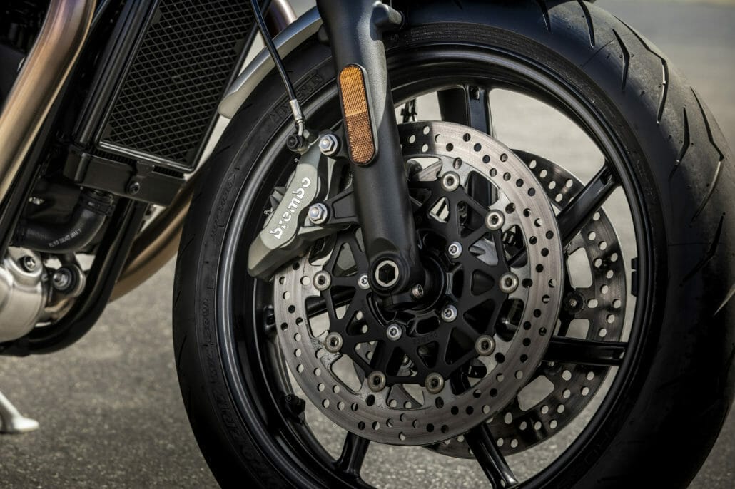 Triumph Speed Twin 2019 Motorcycles News 4