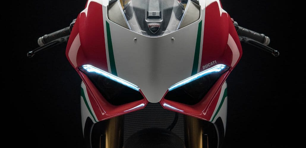 25 PANIGALE V4 SPECIALE UC35051 High