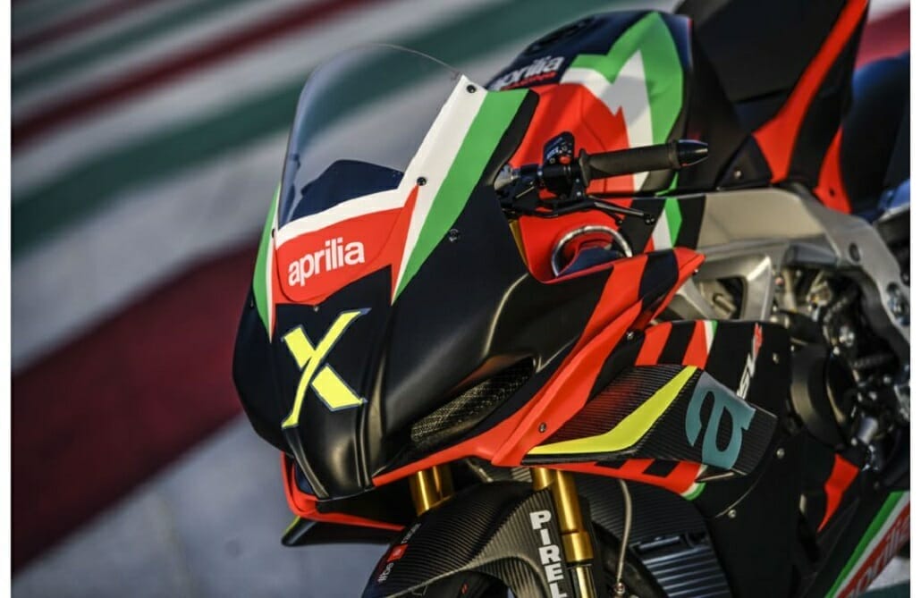 Aprilia RSV4 X – Rennstrecken Monster ab Werk via @motorradnachrichten
