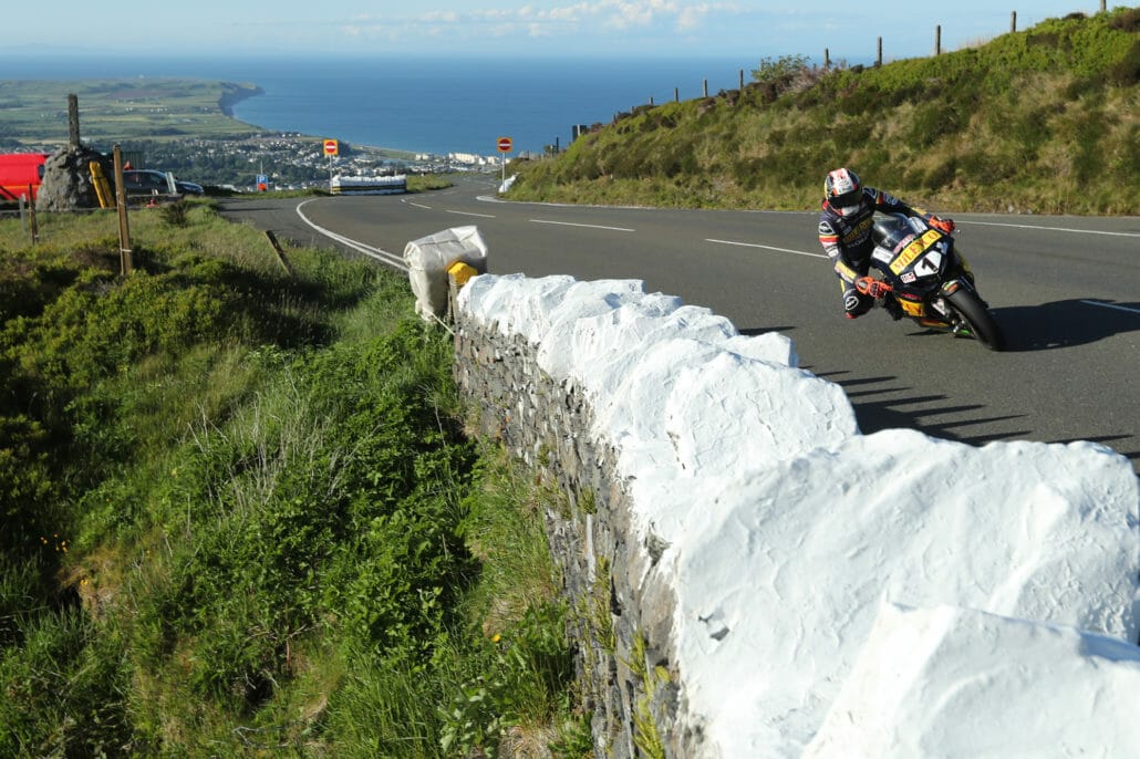 Isle of Man TT 2019 Qualifying 29 05 2019 MotorcyclesNews Motorrad Nachrichten App 4
