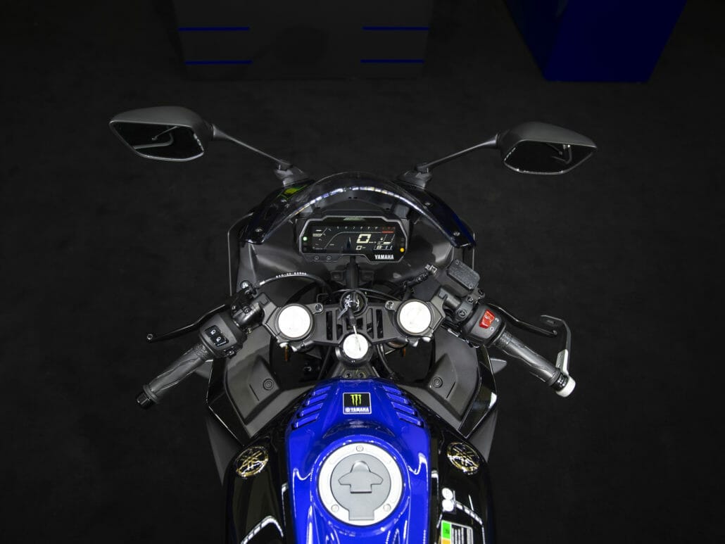 Yamaha YZF R125 MotoGP MotorcyclesNews Motorrad Nachrichten App 2