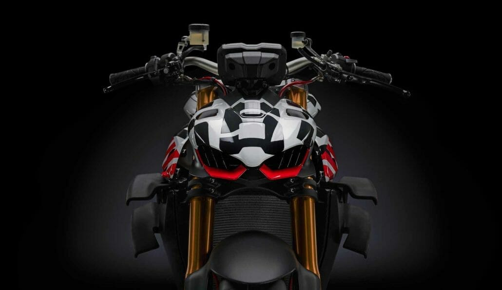 Ducati Streetfighter V4 Pikes Peak Motorcycles News Motorrad Nachrichten App 3