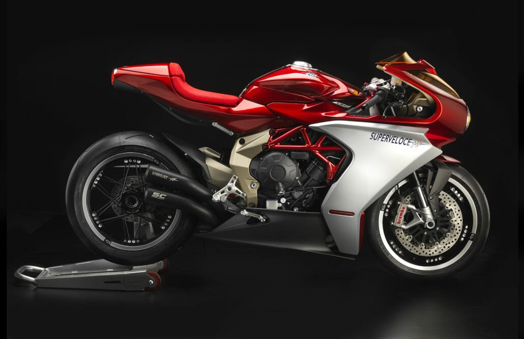 MV Agusta starts series production of the Superveloce 800 series Oro