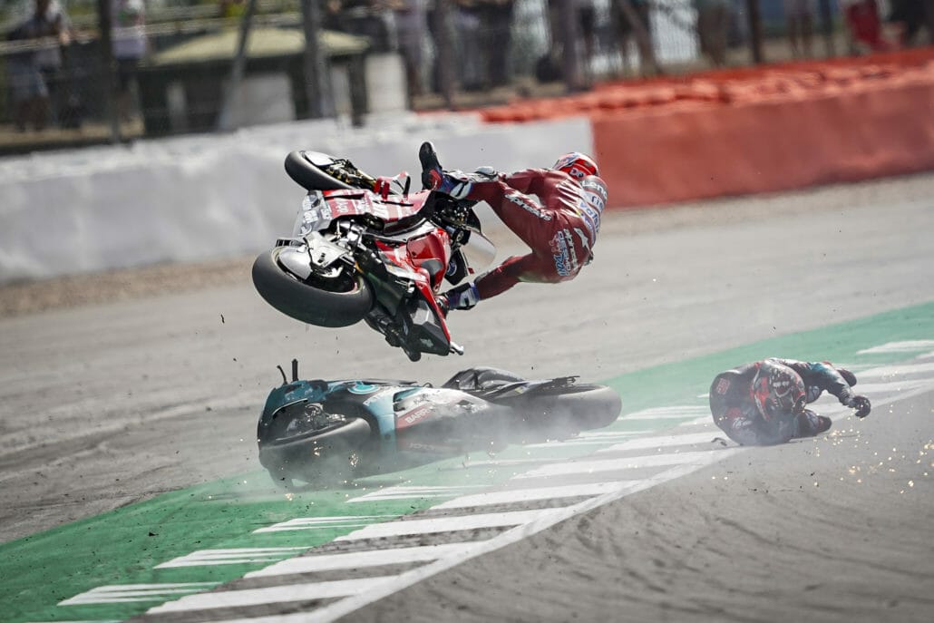 All-clear after a crash at Silverstone 3 AD AX21886 UC83787 High