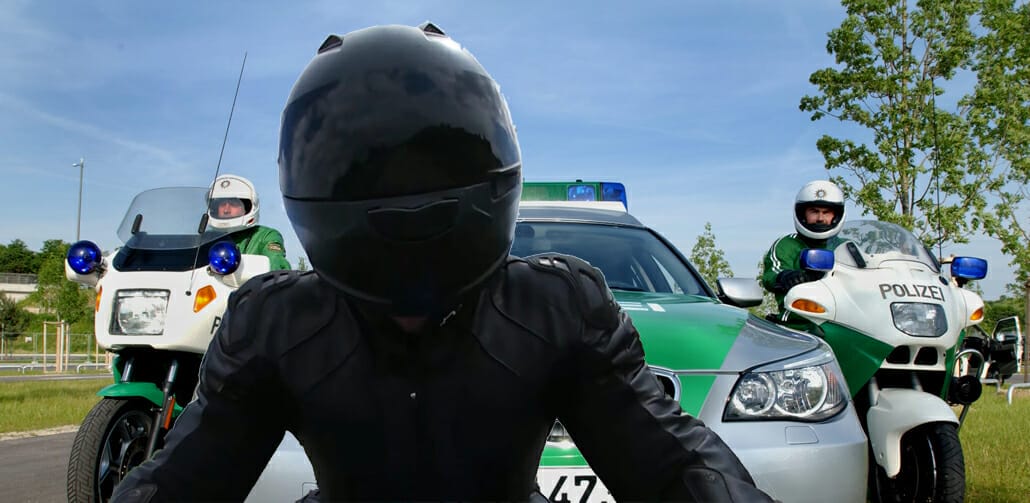 Wegen Fahrweise fünf Führerscheine entzogen - auch in der MOTORRAD NACHRICHTEN APP via @motorradnachrichten