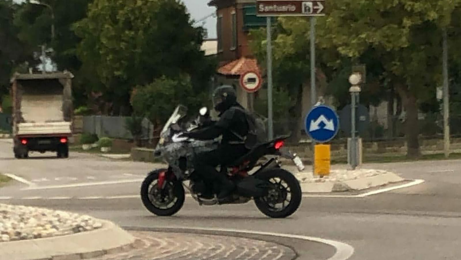 Spy photo of the Ducati Multistrada V4