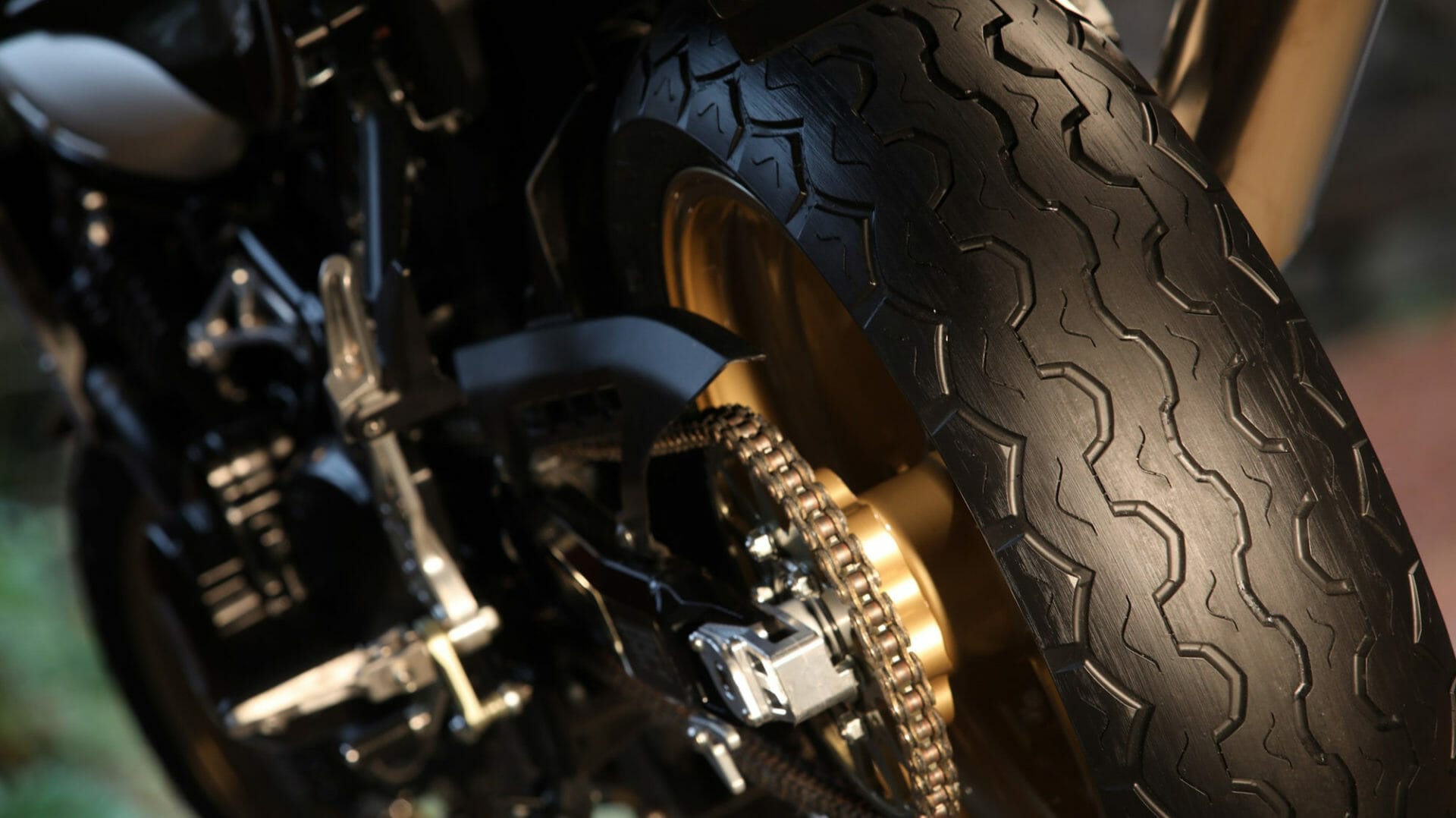 Neuer Dunlop Retro-Reifen bei der ClassicTT