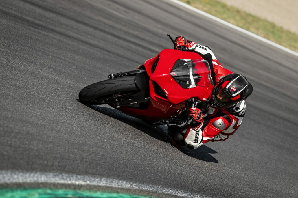 Ducati Panigale V2 Motorcycle News App Motorrad Nachrichten App MotorcyclesNews 15