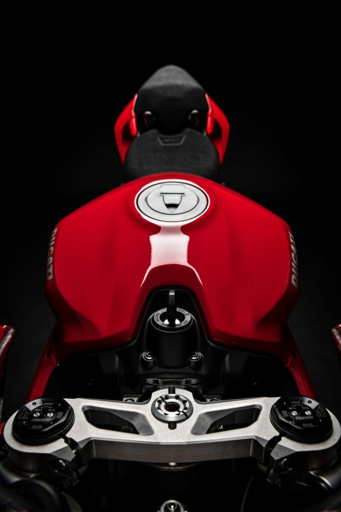 Ducati Panigale V2 Motorcycle News App Motorrad Nachrichten App MotorcyclesNews 57