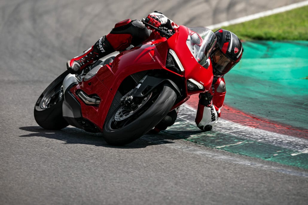 Ducati Panigale V2 Motorcycle News App Motorrad Nachrichten App MotorcyclesNews 8