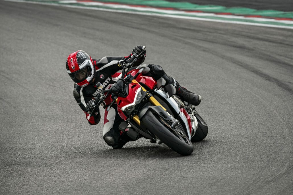 Ducati Streetfighter V4 S Motorcycle News App Motorrad Nachrichten App MotorcyclesNews 36
