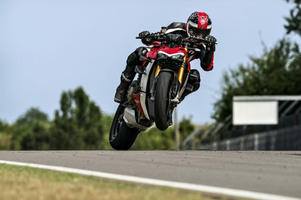 Ducati Streetfighter V4 S Motorcycle News App Motorrad Nachrichten App MotorcyclesNews 41