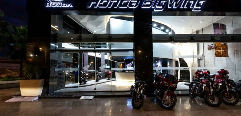 Honda Big Wing Showroom 4