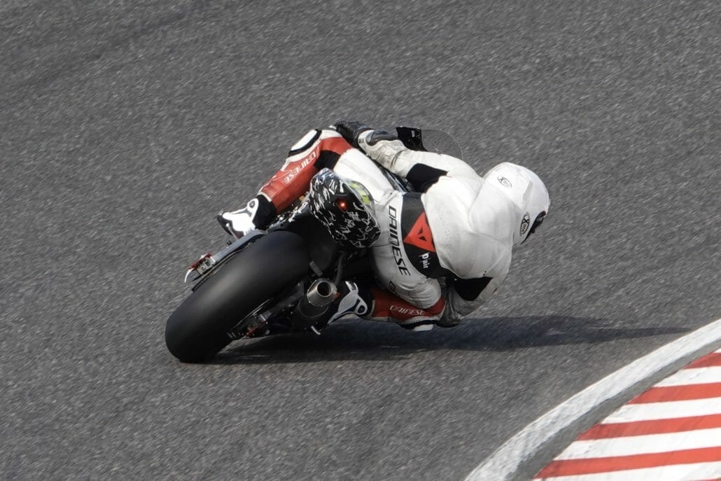 Honda CBR1000RR Fireblade 2020 – Spyfotos 7 Honda CBR1000RR Fireblade 2020 Motorcycle News App Motorrad Nachrichten App MotorcyclesNews 14