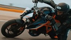 KTM 1260 Duke R Motorcycle News App Motorrad Nachrichten App MotorcyclesNews 25