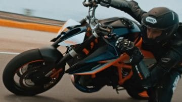 KTM-1260-Duke-R-Motorcycle-News-App-Motorrad-Nachrichten-App-MotorcyclesNews-25