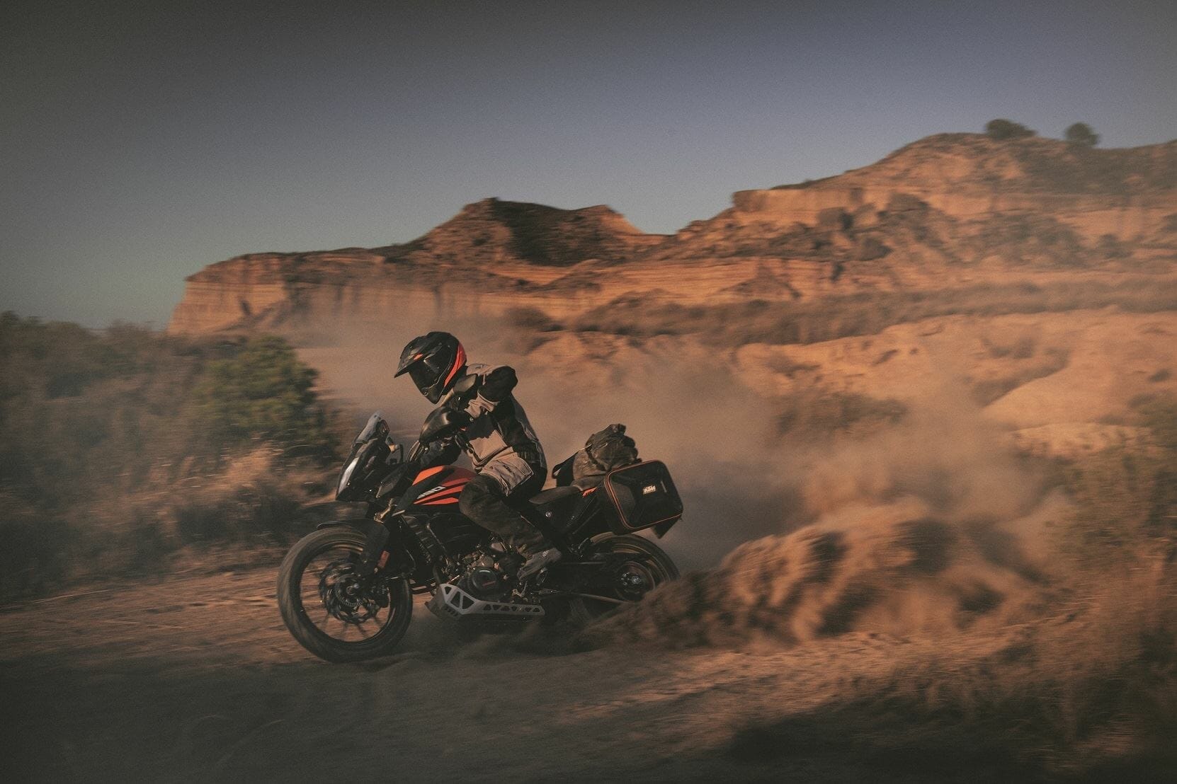 #KTM #390Adventure
- also in the app Motorcycle News