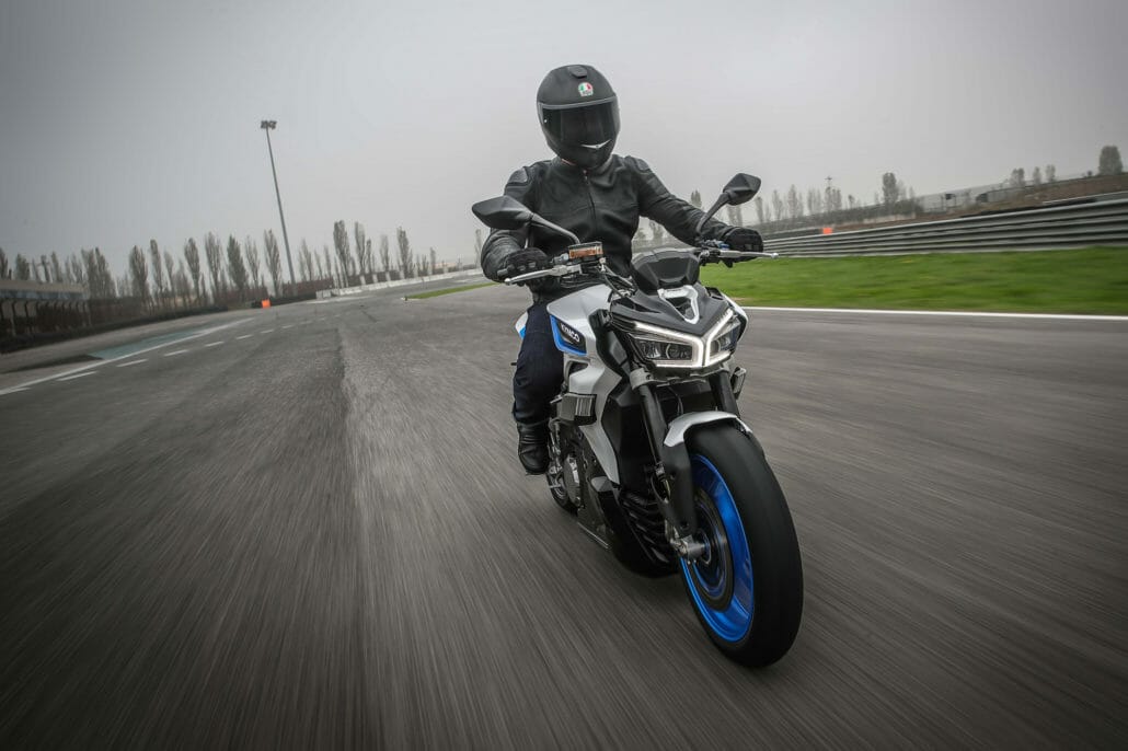 KYMCO RevoNEX electro Motorcycle News App Motorrad Nachrichten App MotorcyclesNews 30