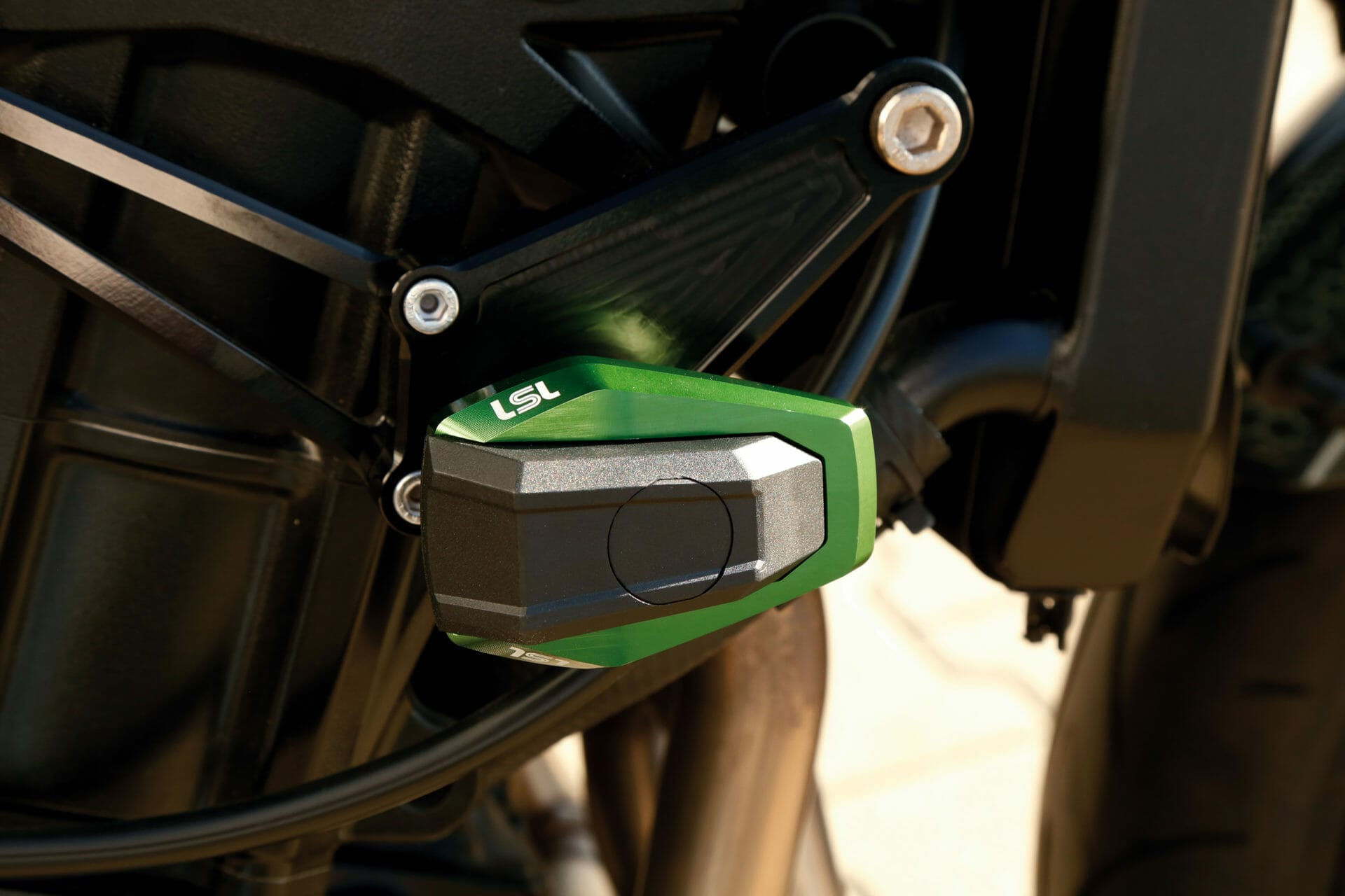 #LSL: New #ChrashPads
- also in the app Motorcycle News
