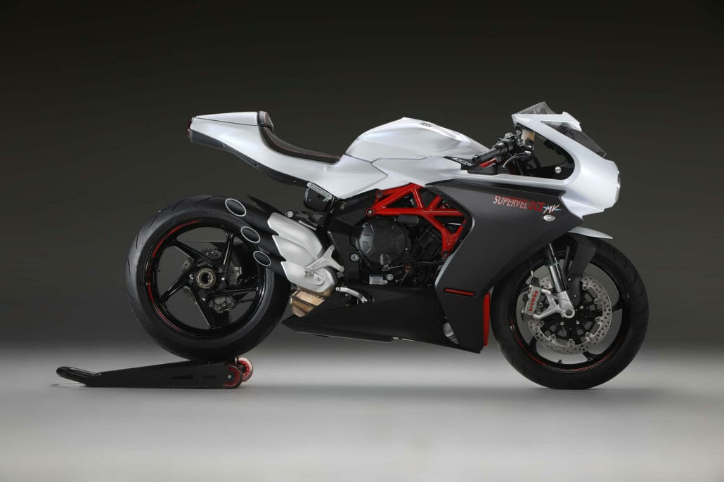 MV Agusta Superveloce 800 2020 Motorcycle News App Motorrad Nachrichten App MotorcyclesNews 2 1