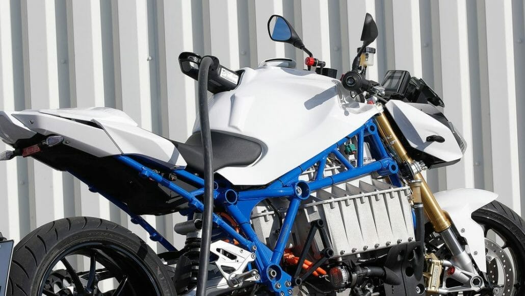 BMW E Power Roadster Concept Motorcycle News App Motorrad Nachrichten App MotorcyclesNews 11
