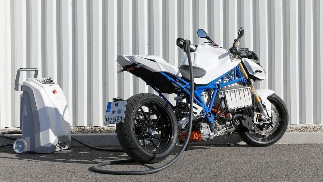 BMW E Power Roadster Concept Motorcycle News App Motorrad Nachrichten App MotorcyclesNews 3