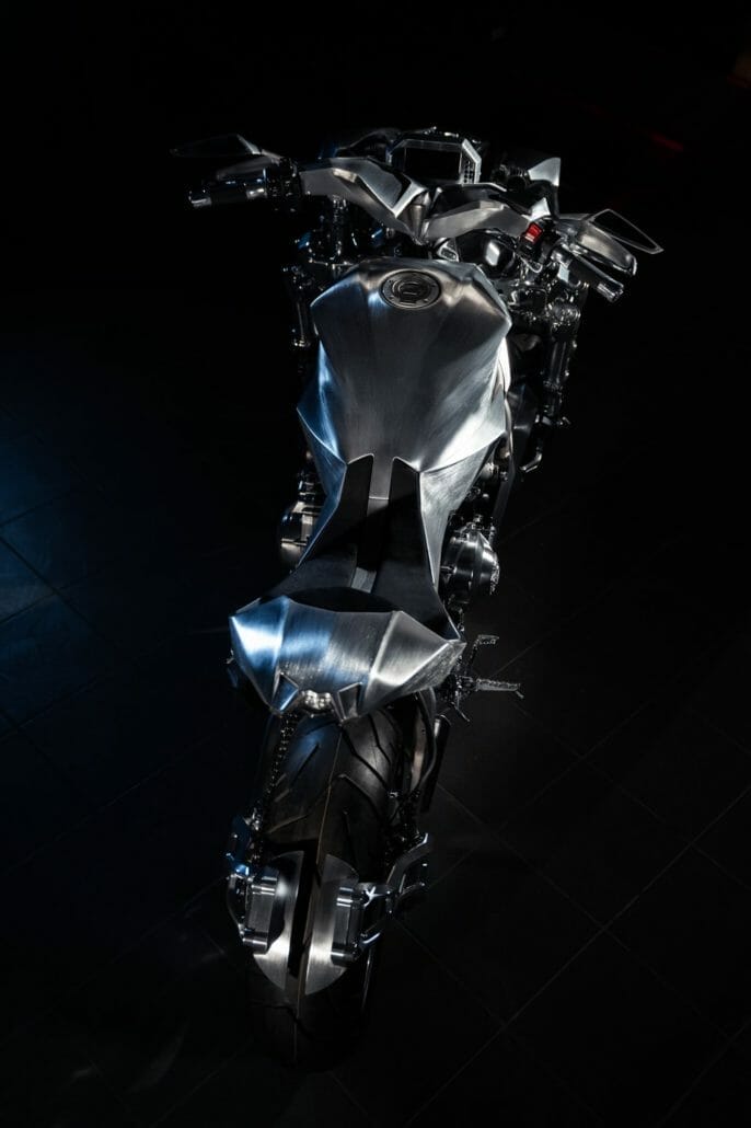 Yamaha Niken from Game Over Cycles Motorcycle News App Motorrad Nachrichten App MotorcyclesNews 21