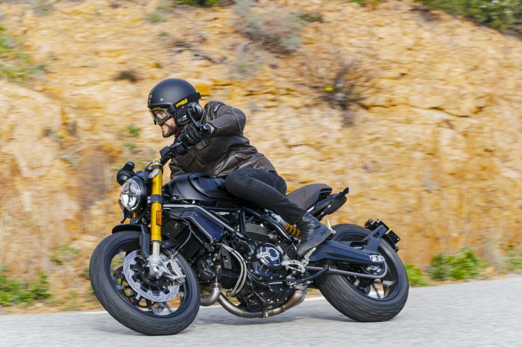 Ducati Scrambler Pro Sport Pro MOTORCYCLE NEWS APP MOTORRAD NACHRICHTEN APP MotorcyclesNews 5