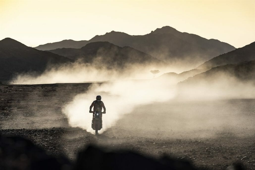 Dakar: Sam Sunderland takes overall lead 3 Toby Price KTM 450 RALLY 2020 Dakar Rally 1