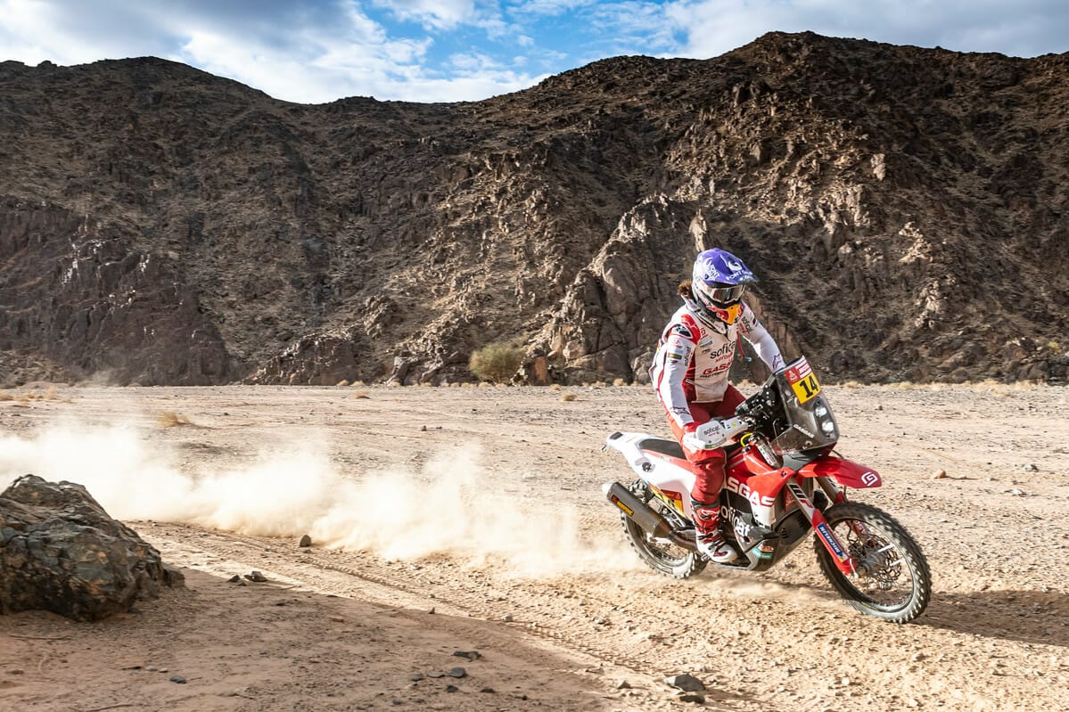 Knappes Ergebnis bei der vierten Etappe der #Dakar 2020
- auch in der Motorrad Nachrichten App