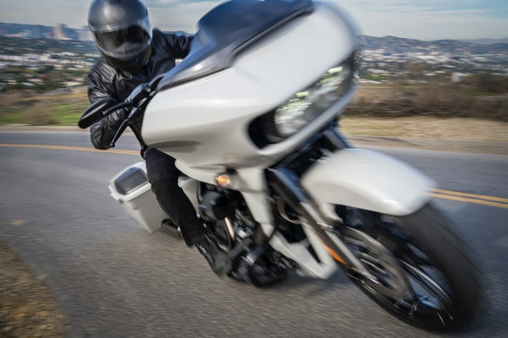 HD CVO Road Glide MOTORCYCLE NEWS APP MOTORRAD NACHRICHTEN APP MotorcyclesNews 7