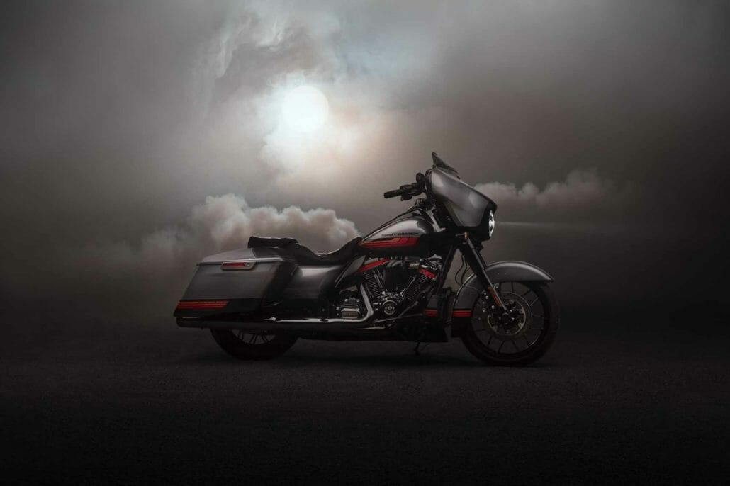 Harley Davidson CVO Street Glide Motorcycle News App Motorrad Nachrichten App MotorcyclesNews 5