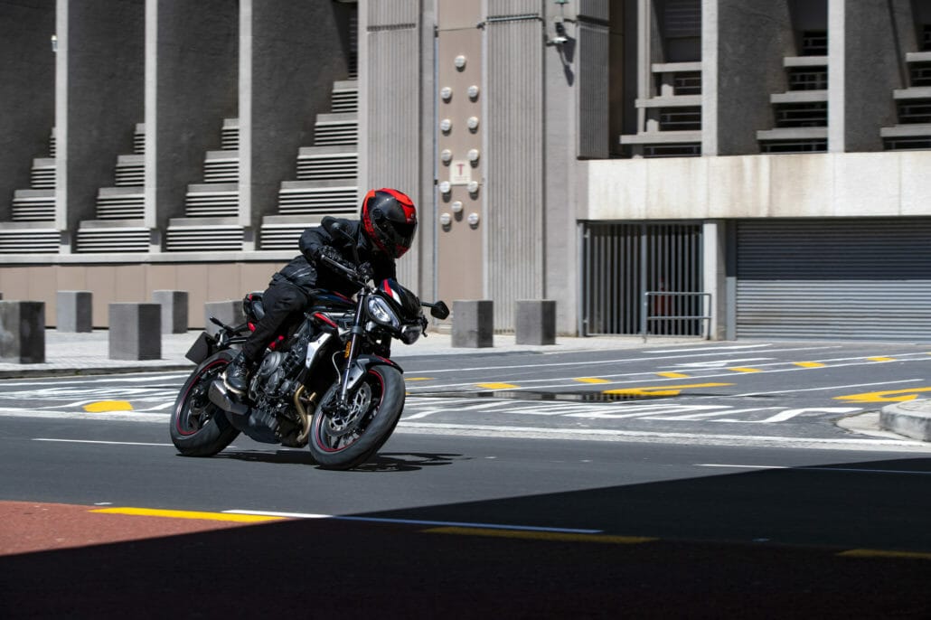 Triumph Street Triple R MOTORCYCLE NEWS APP MOTORRAD NACHRICHTEN APP MotorcyclesNews 1